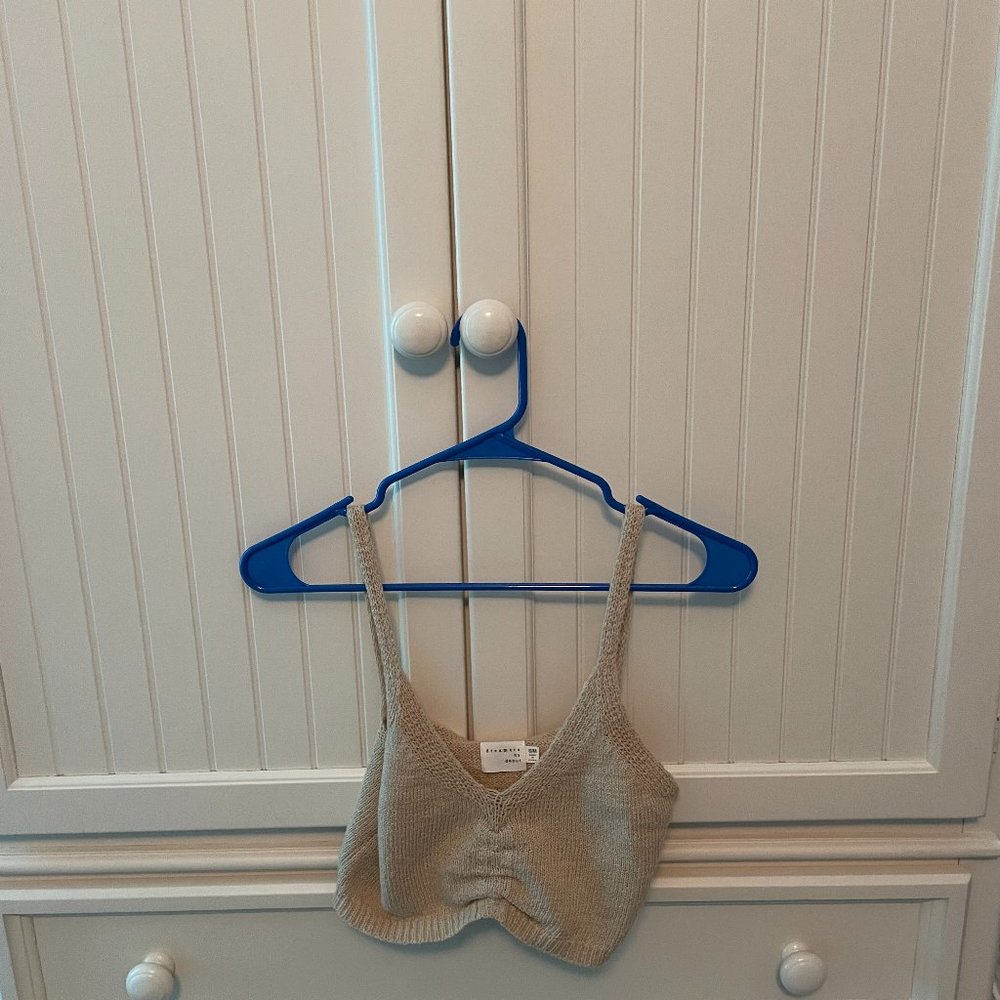 Beige cropped tank top